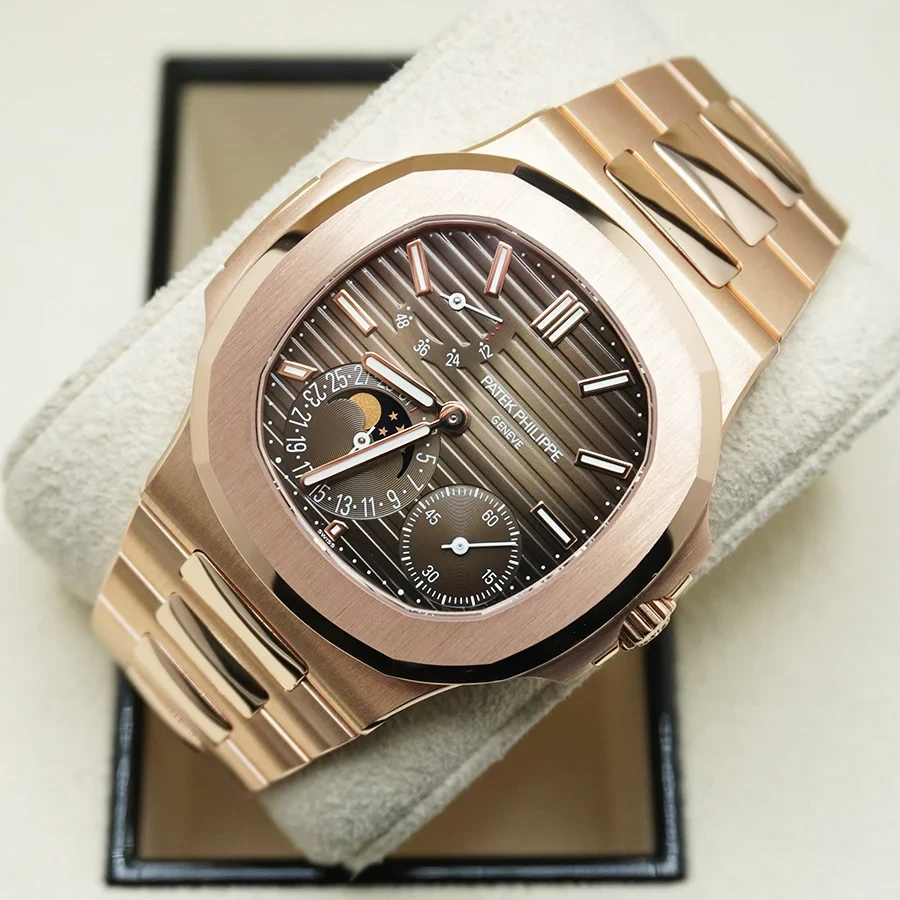 Patek Philippe 5710/1R — Ref. 5710/1R
